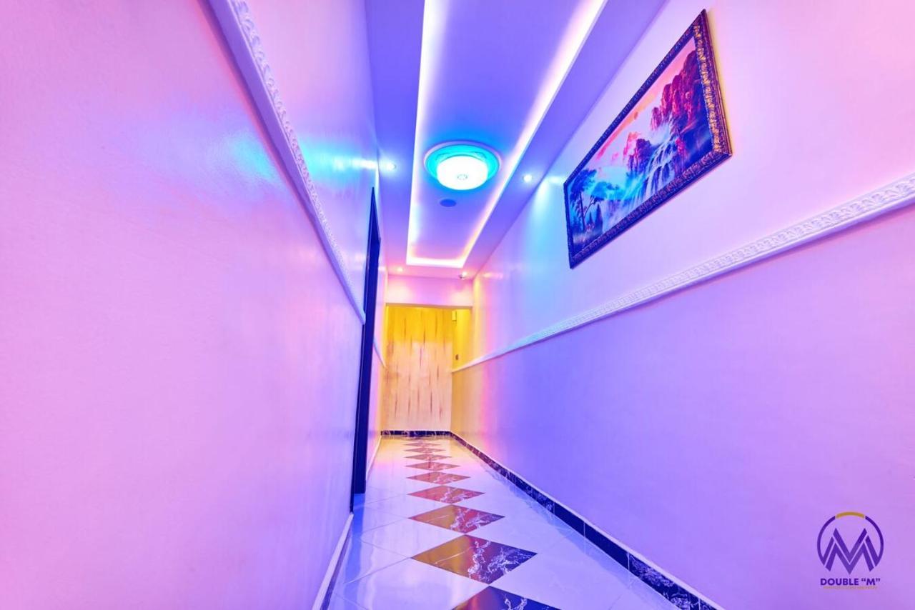Double M Exquisite Suites And Lounge Lekki Ogombo Buitenkant foto